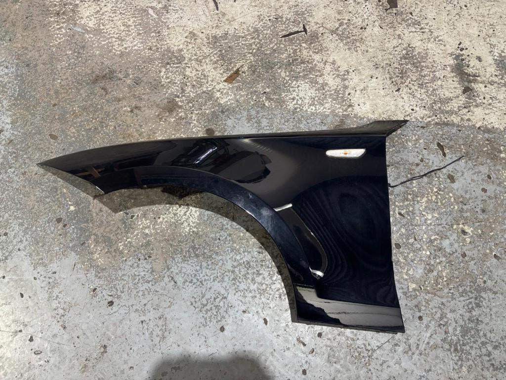 Spatbord, Zijscherm Links voor BMW 1-serie SCHWARZ 2 E81,E87, Gebruikt, Voor, BMW, Ophalen of Verzenden