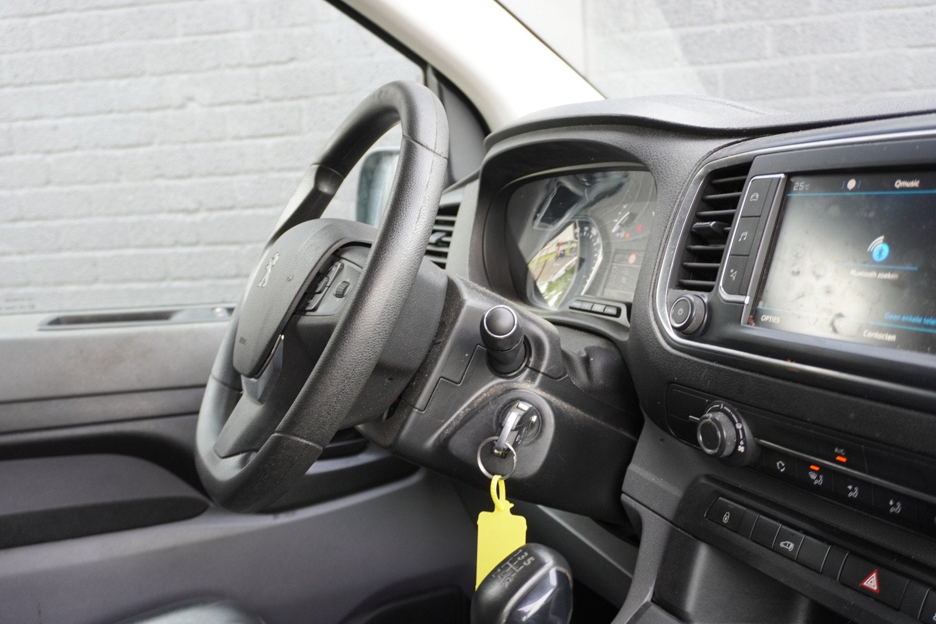 Peugeot Expert 1.6 BlueHDI L2 EURO 6 - Airco - Cruise - PDC, Auto's, Bestelauto's, Voorwielaandrijving, Stof, Gebruikt, Wit