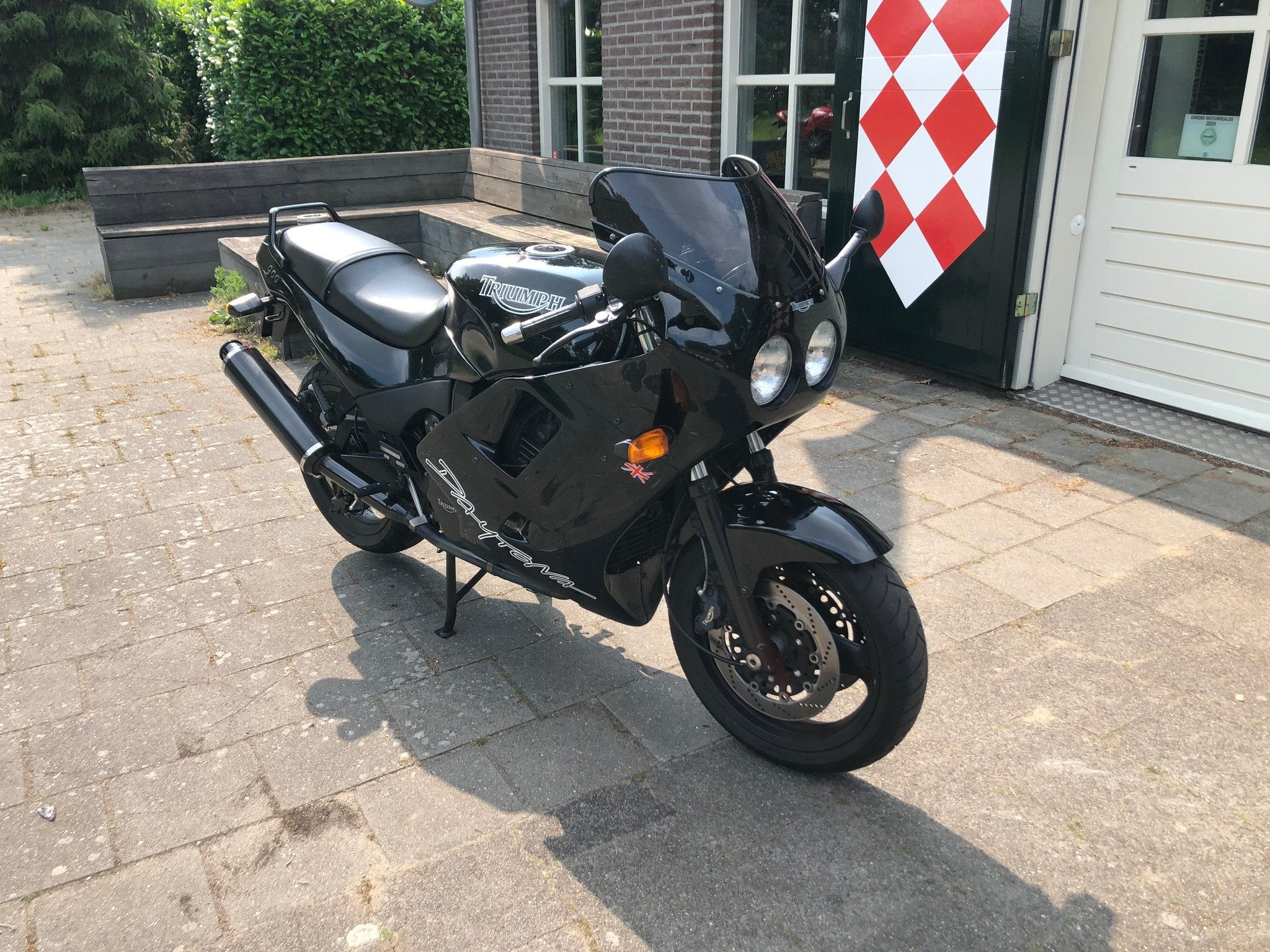 Triumph DAYTONA 900 (bj 1996), Motoren, Triumph Motorcycles Ltd., After.sales@triumph.co.uk, Sport, Meer dan 35 kW