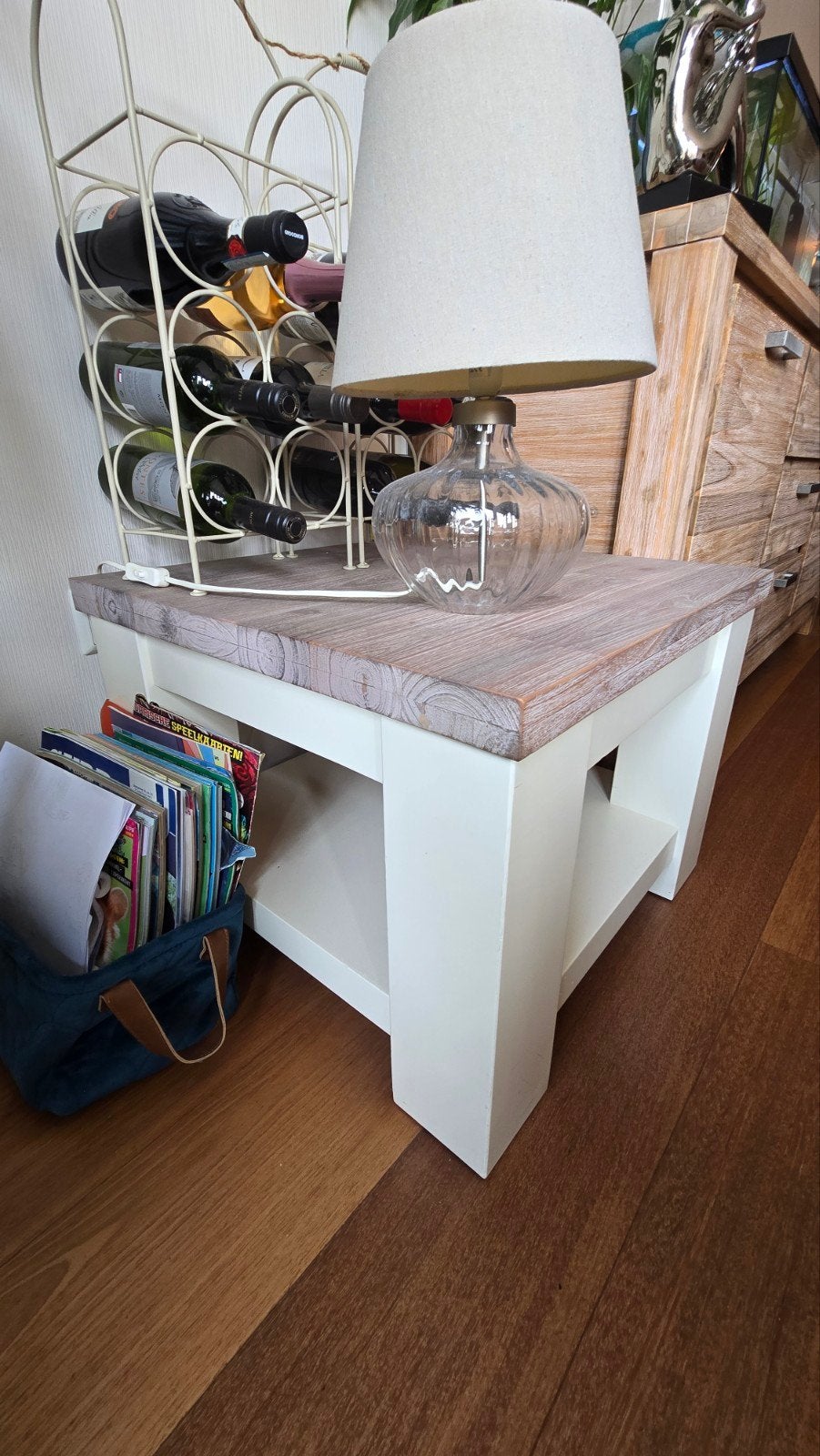 Massief houten bijzettafel 60x60x45 cm, Ophalen, Gebruikt, Vierkant