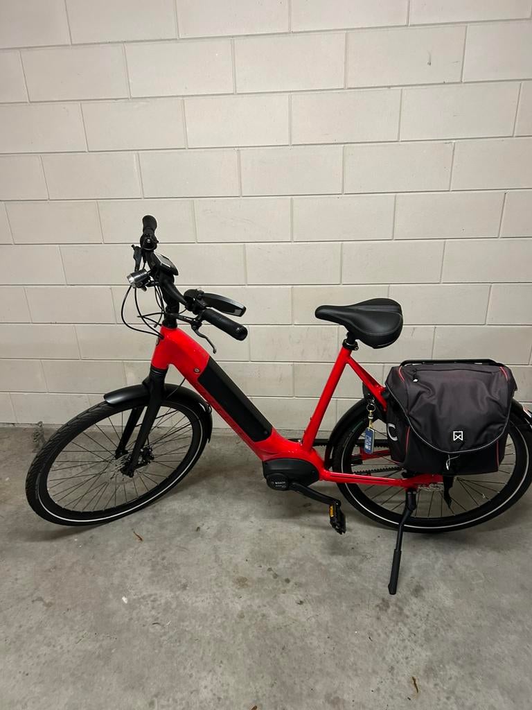 Gazelle E-bike, Ophalen, Zo goed als nieuw, 59 cm of meer, 50 km per accu of meer