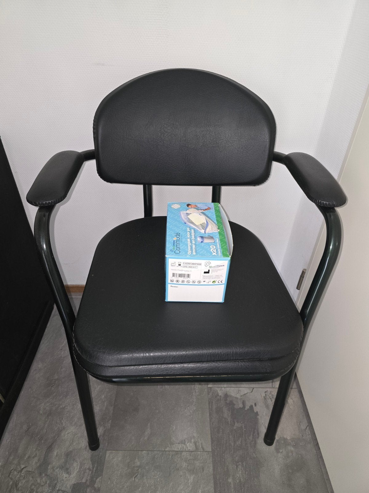 Postoel inclusief opvangzakken, Ophalen, Gebruikt