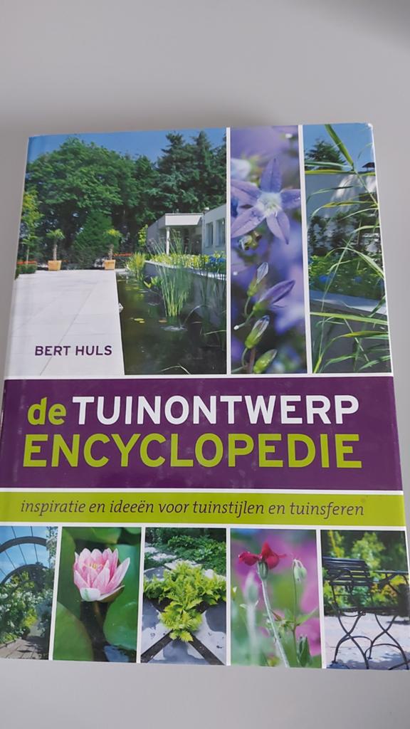 De Tuinontwerp Encyclopedie - Bert Huls, Ophalen of Verzenden, Zo goed als nieuw, Bert Huls, Tuinontwerpen