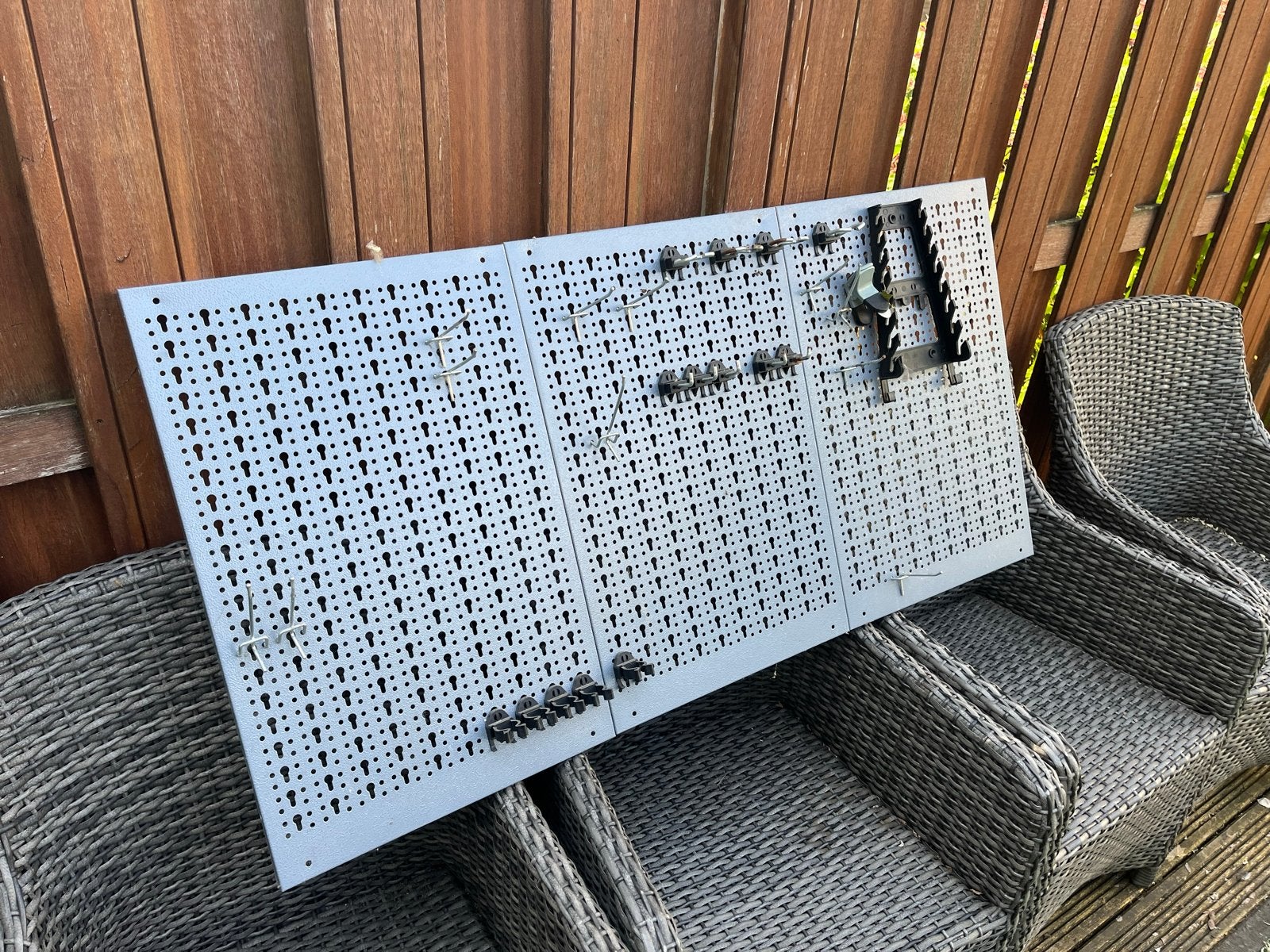 IKEA SKÅDIS gereedschap ophangbord met accessoires, Ophalen, Gebruikt