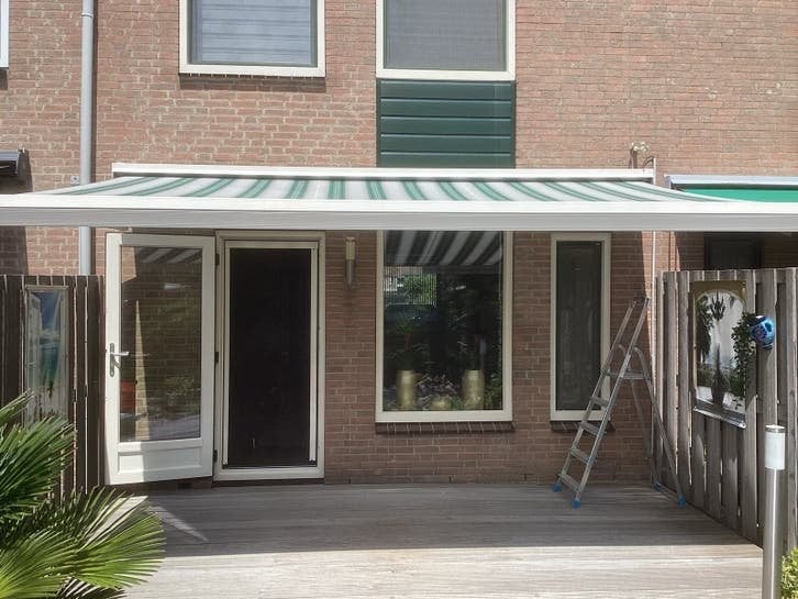 Verano Knikarmscherm - Elektrisch bediend zonnescherm, Tuin en Terras, Zonneschermen, Ophalen, Gebruikt, 450 cm of meer, Elektrisch