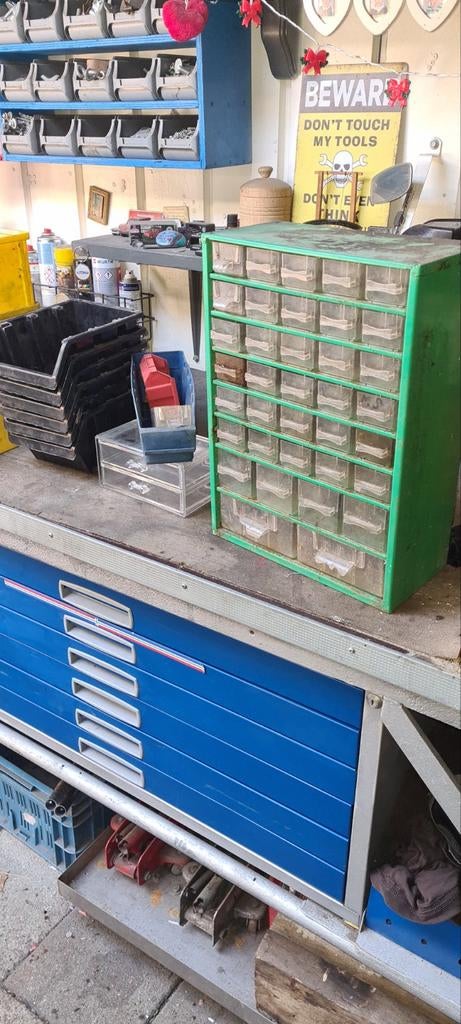 Opruiming: Bakjes en lades, Doe-het-zelf en Verbouw, Kratten en Dozen, Ophalen, Gebruikt, Overige typen, Minder dan 35 cm