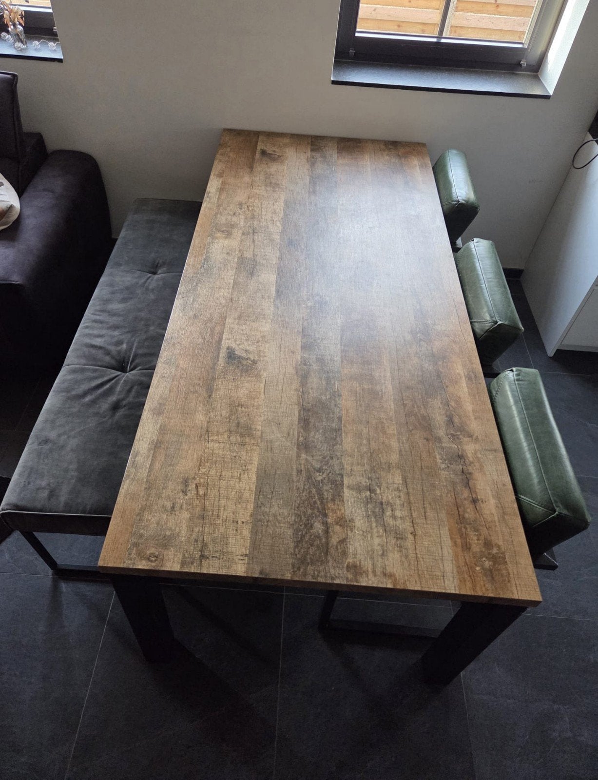 Eettafel + 3 leren stoelen + suède bankje, Ophalen, 100 tot 150 cm, 200 cm of meer, Zo goed als nieuw