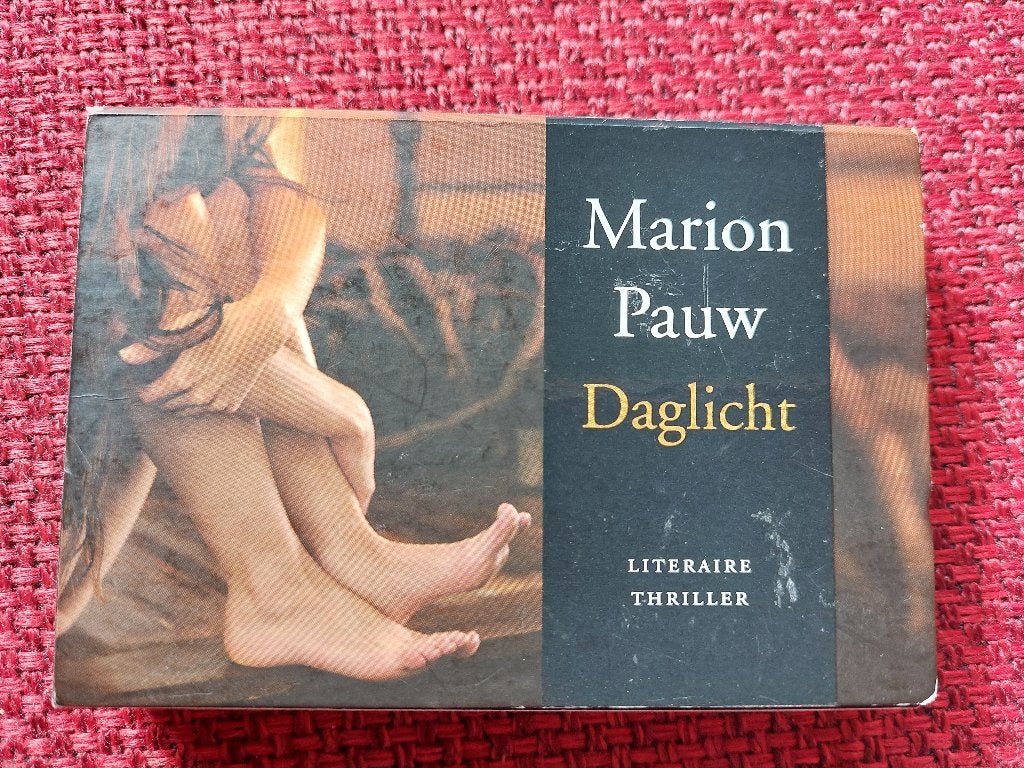 Daglicht - marion pauw - dwarsligger 3, Boeken, Verzenden, Gelezen, Marion Pauw