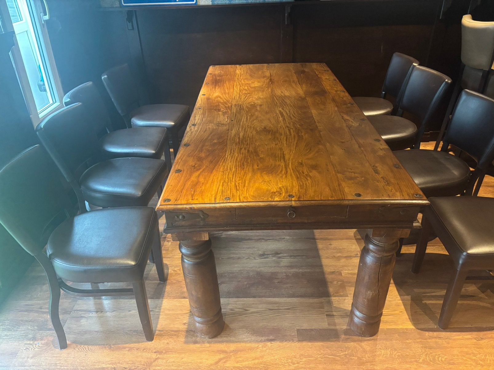 Grote eiken stamtafel + 8 stoelen, Ophalen of Verzenden, Zo goed als nieuw
