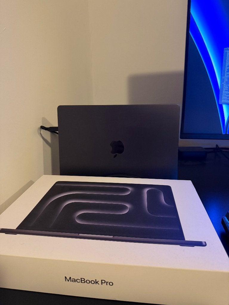 MacBook 14" M5 Pro Chip | 24GB | 1TB, Computers en Software, 1 TB of meer, Qwerty, Overige groottes, Nieuw