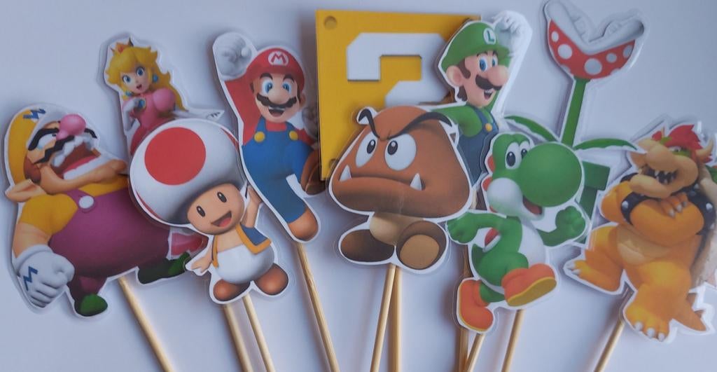 Super Mario traktatie  prikker, Ophalen of Verzenden, Nieuw, Versiering, Verjaardag