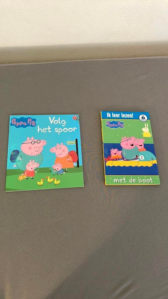 Peppa Pig boekjes 2 stuks, Ophalen of Verzenden, Gelezen, 3 tot 4 jaar
