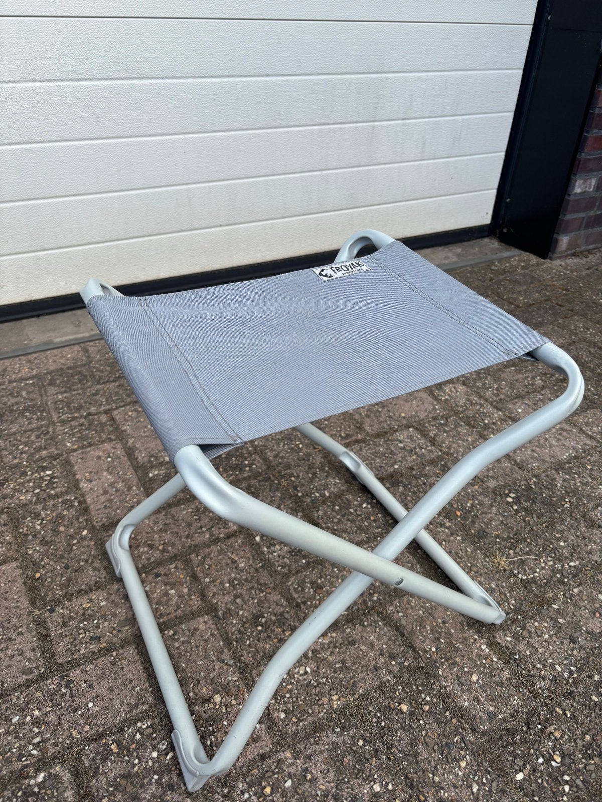 Froyak Campingkrukje/Campingtafeltje - Grijs, Ophalen of Verzenden, Gebruikt, Campingstoel