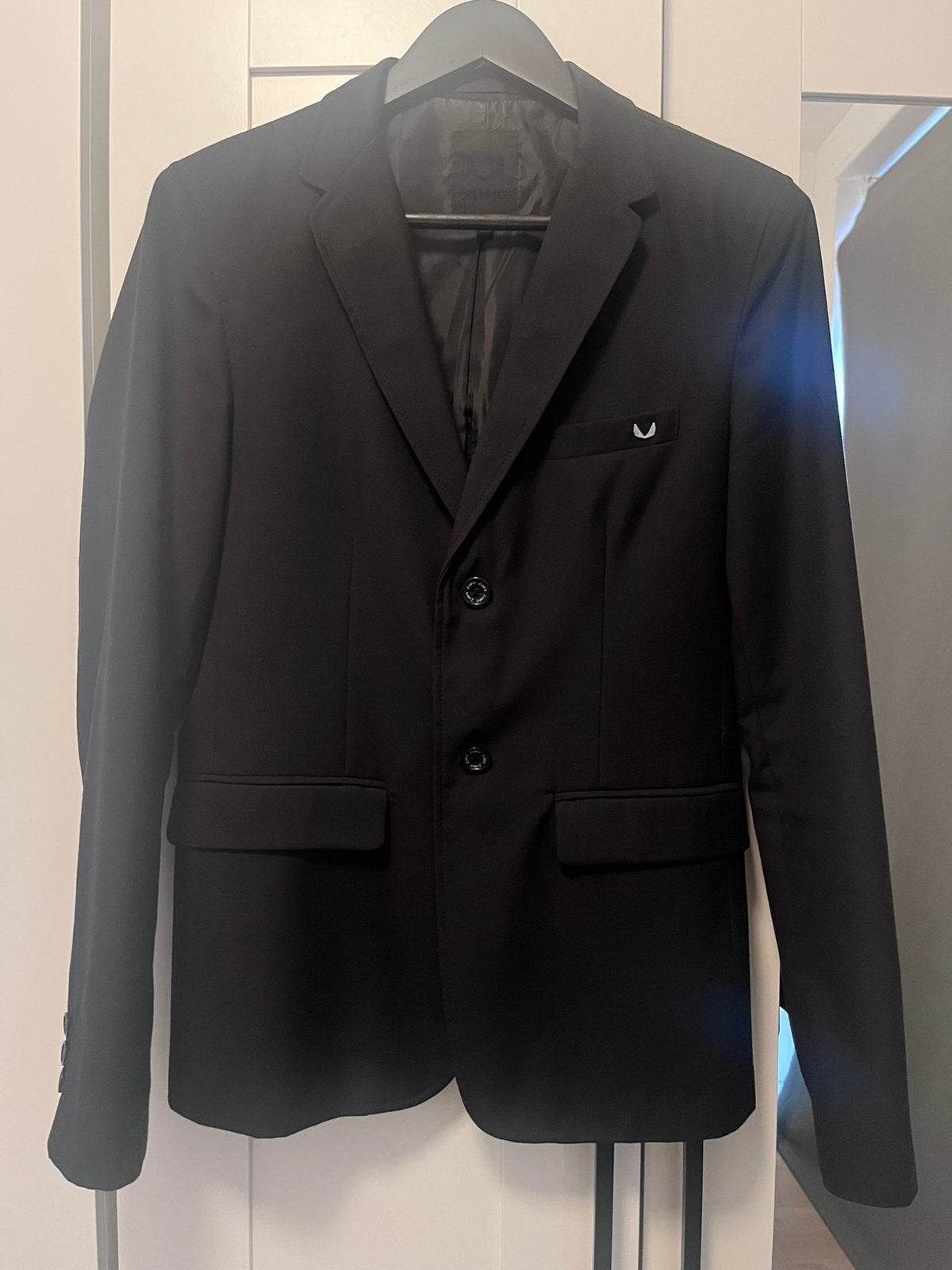 Zwart colbert Zumo maat 46, Kleding | Heren, Ophalen of Verzenden, Gedragen, Maat 46 (S) of kleiner, Zwart