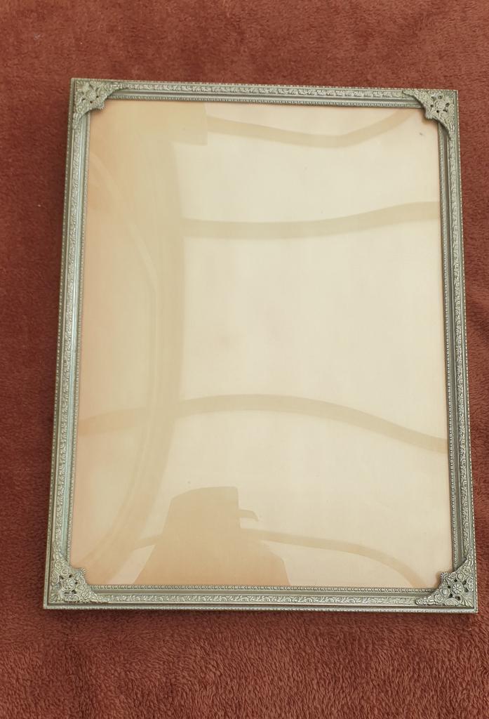 Vintage Zilverkleurige Fotolijst met Gedetailleerde Rand, Audio, Tv en Foto, Fotografie | Fotolijsten, Ophalen, Zo goed als nieuw