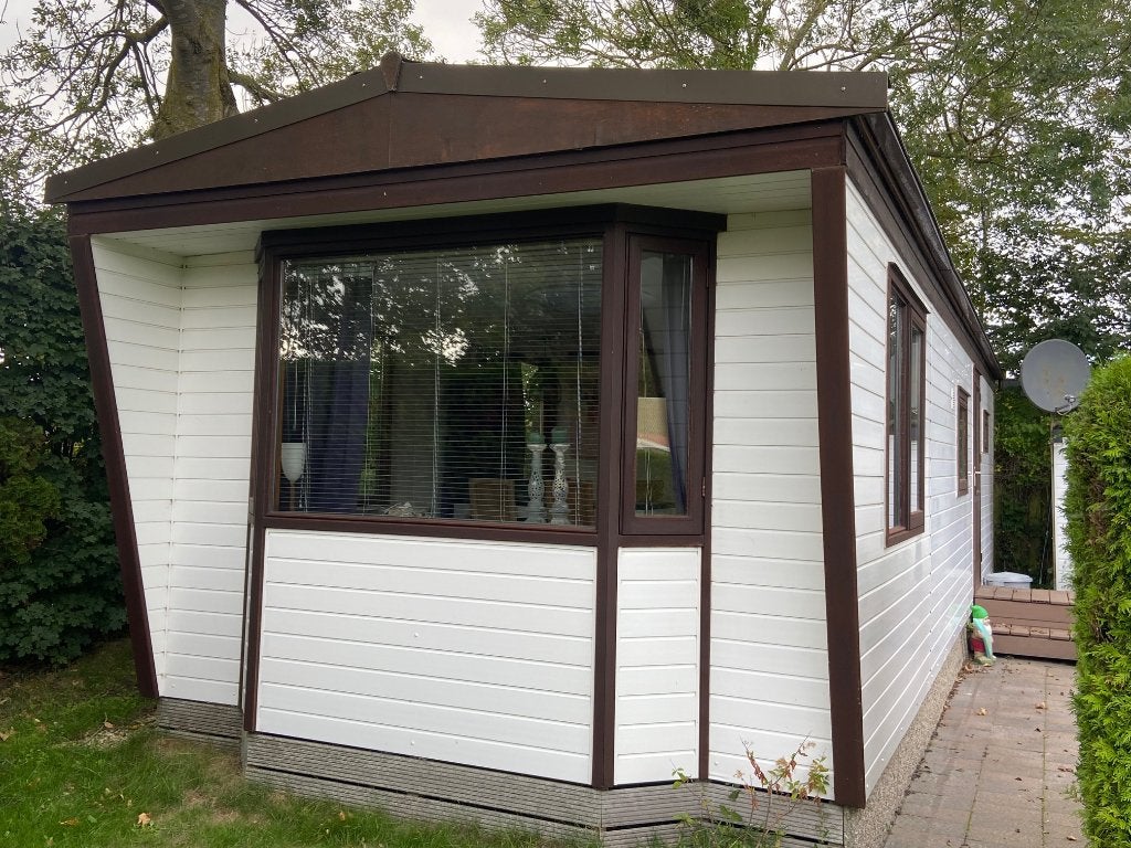 Kunststof chalet geïsoleerd 2 slaapkamers incl. transport♦️, Tot en met 4