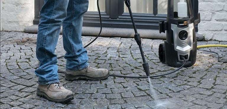 Hogedruk reiniging van uw tuin!, Tuin en Terras, Hogedrukreinigers, Ophalen of Verzenden, Elektrisch
