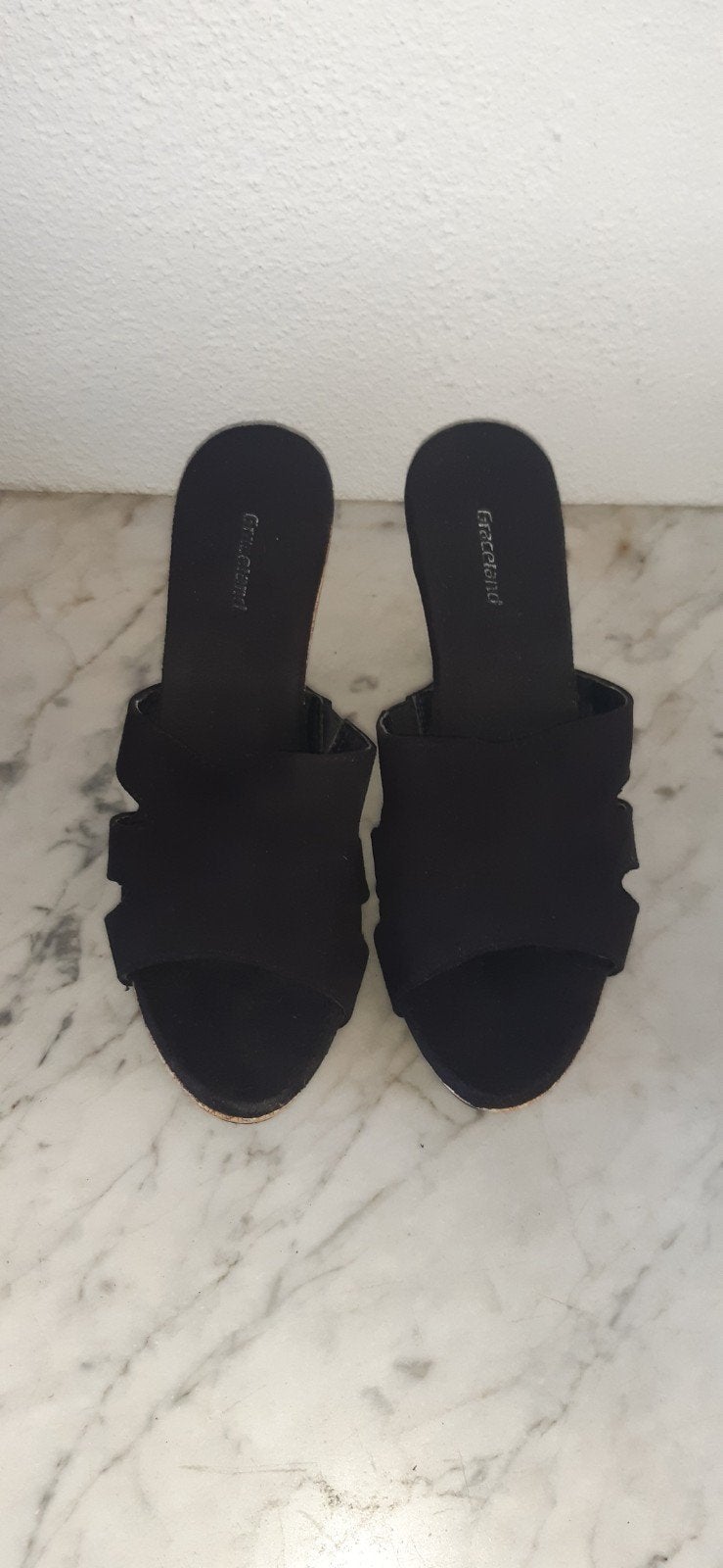 Damesschoenen slippers wedge zwart zomerschoen sleehak 39, Zwart, Zo goed als nieuw, Sandalen of Muiltjes, Ophalen of Verzenden