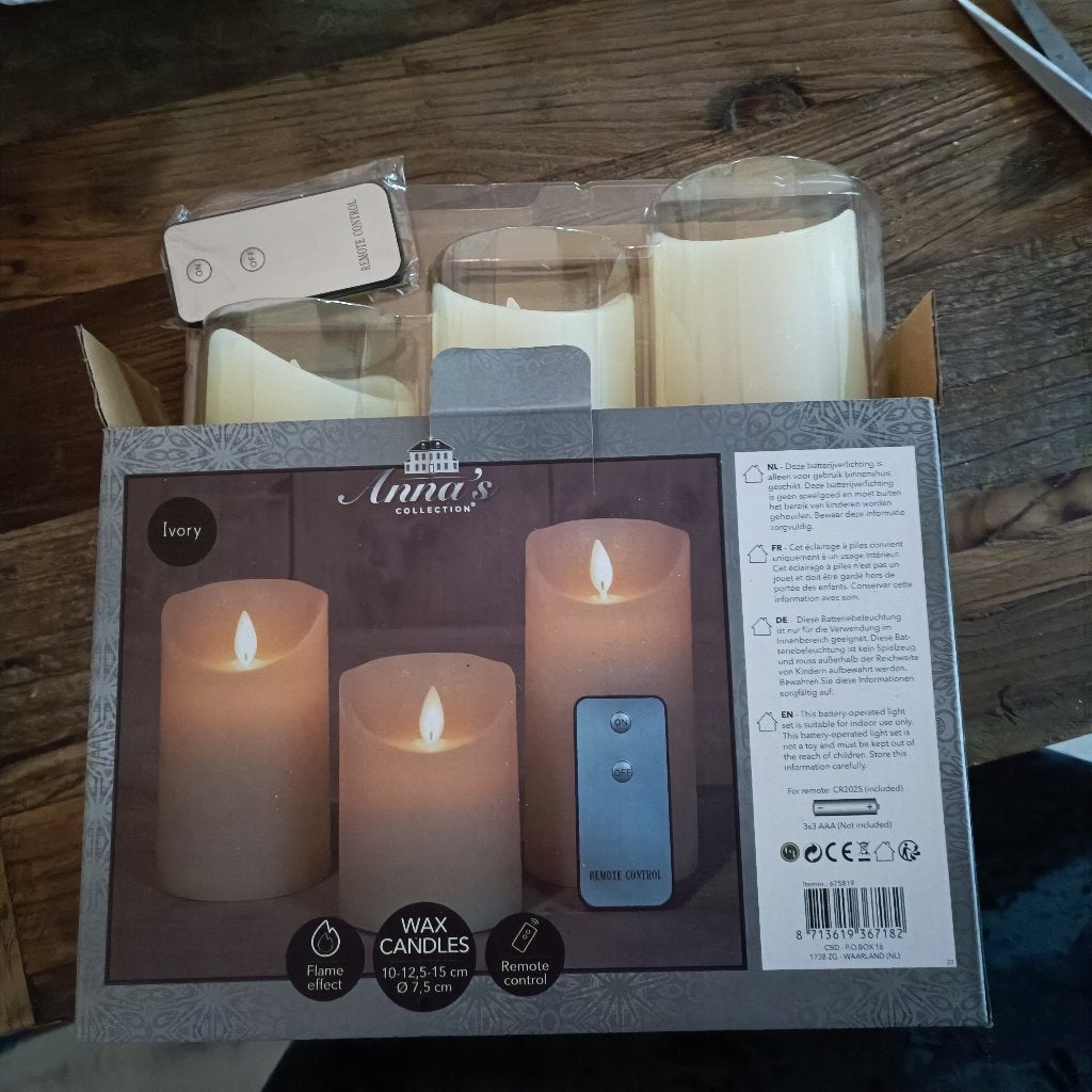 anna collection's ivoor kleur nep kaarsen led nieuw, Ophalen of Verzenden, Nieuw, Overige materialen