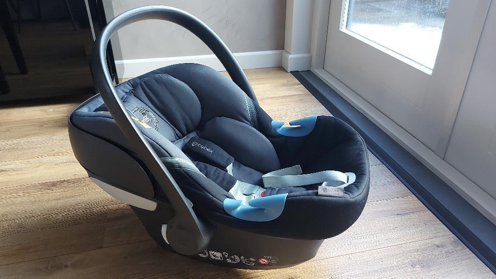 autostoeltje voor baby, Ophalen, Autogordel, Zo goed als nieuw, 0 t/m 13 kg