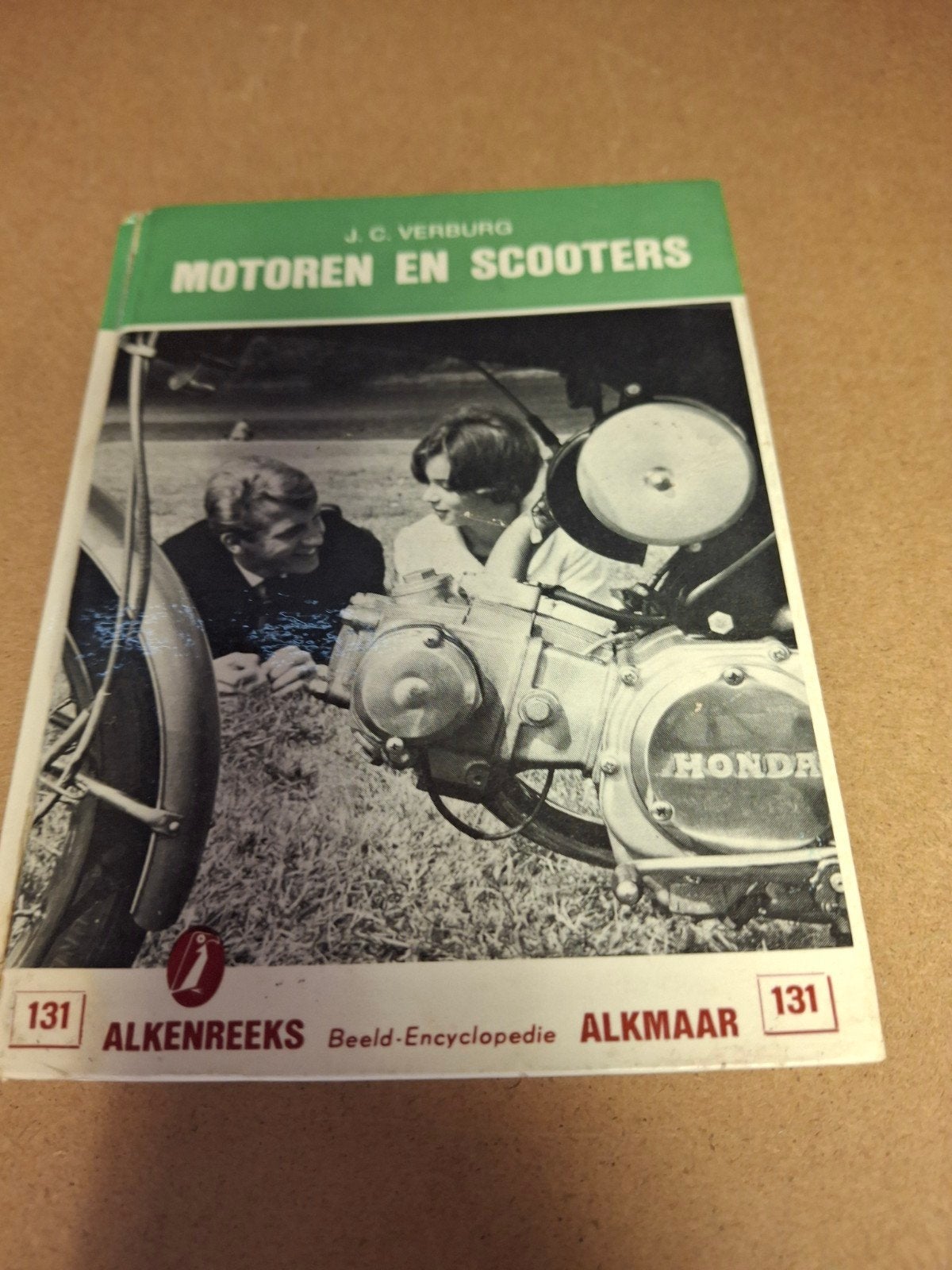 Motoren en Scooters - J.C. Verburg (Alkenreeks 131), Ophalen of Verzenden, Gelezen, J.C. Verburg, Algemeen