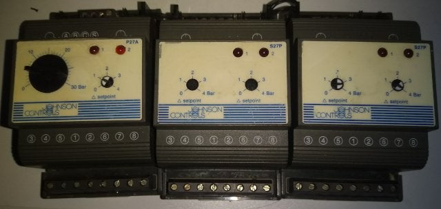 Johnson Controls P27A en 2 stuks S27P drukregelaar, Ophalen of Verzenden, Zo goed als nieuw
