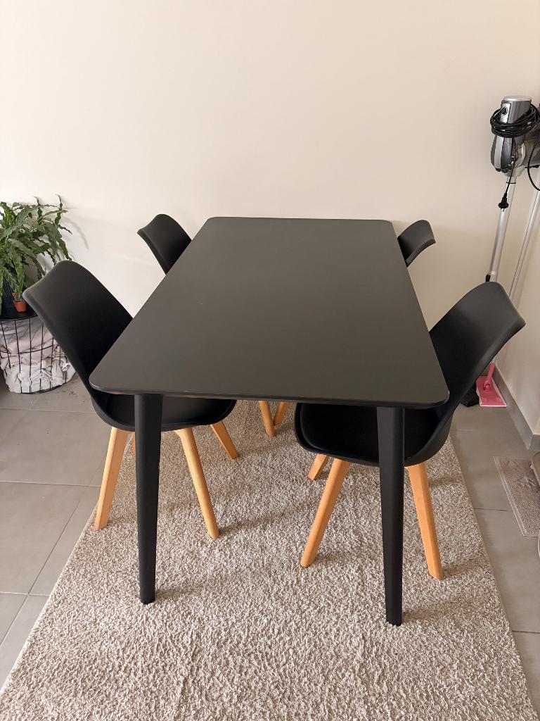 Tafel met 4 stoelen, Huis en Inrichting, Tafels | Eettafels, Ophalen, Gebruikt, 100 tot 150 cm, 50 tot 100 cm
