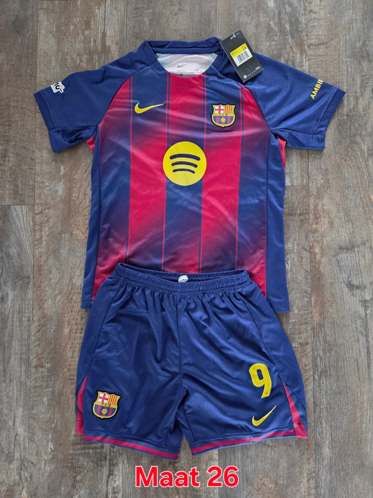 Voetbaltenue FC Barcelona kids, Sport en Fitness, Maat XS of kleiner, Ophalen of Verzenden, Nieuw, Set