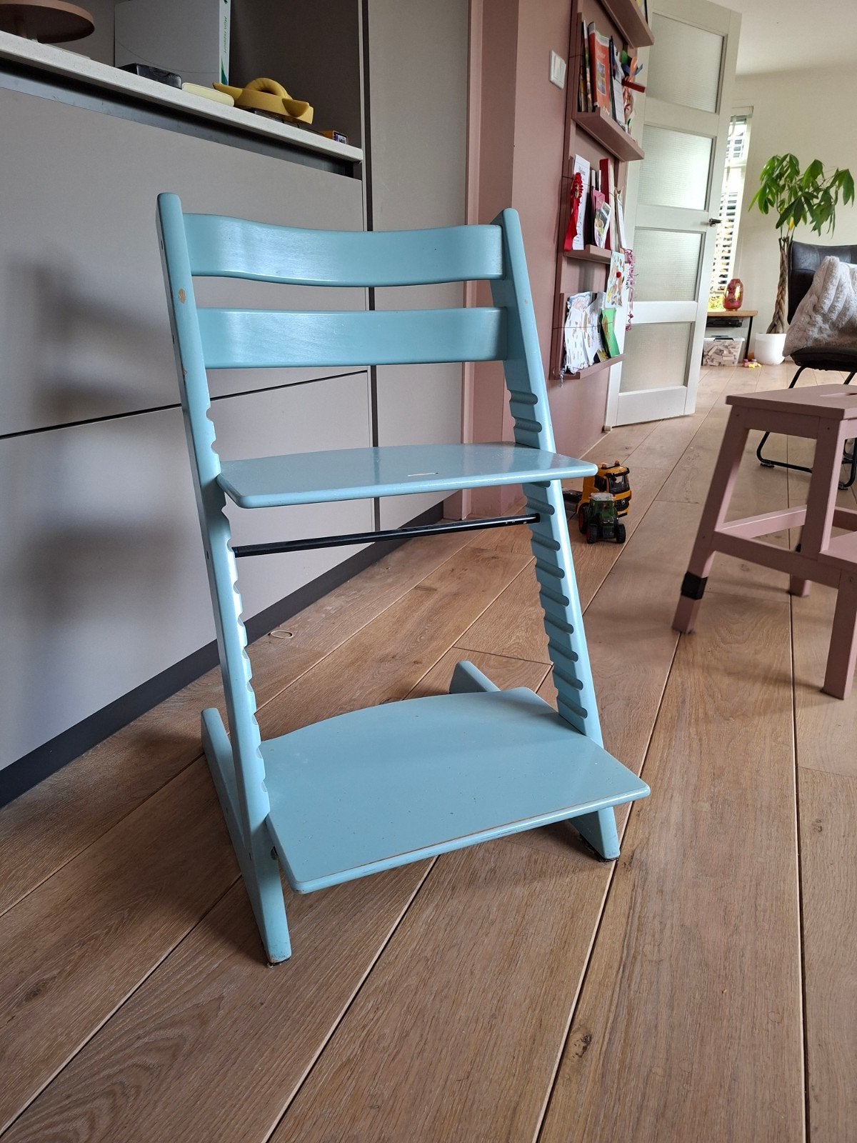 Stokke Trip Trap Stoel - Lichtblauw, Kinderen en Baby's, Kinderstoelen, Ophalen of Verzenden, Gebruikt, Meegroeistoel, Aanschuifbaar