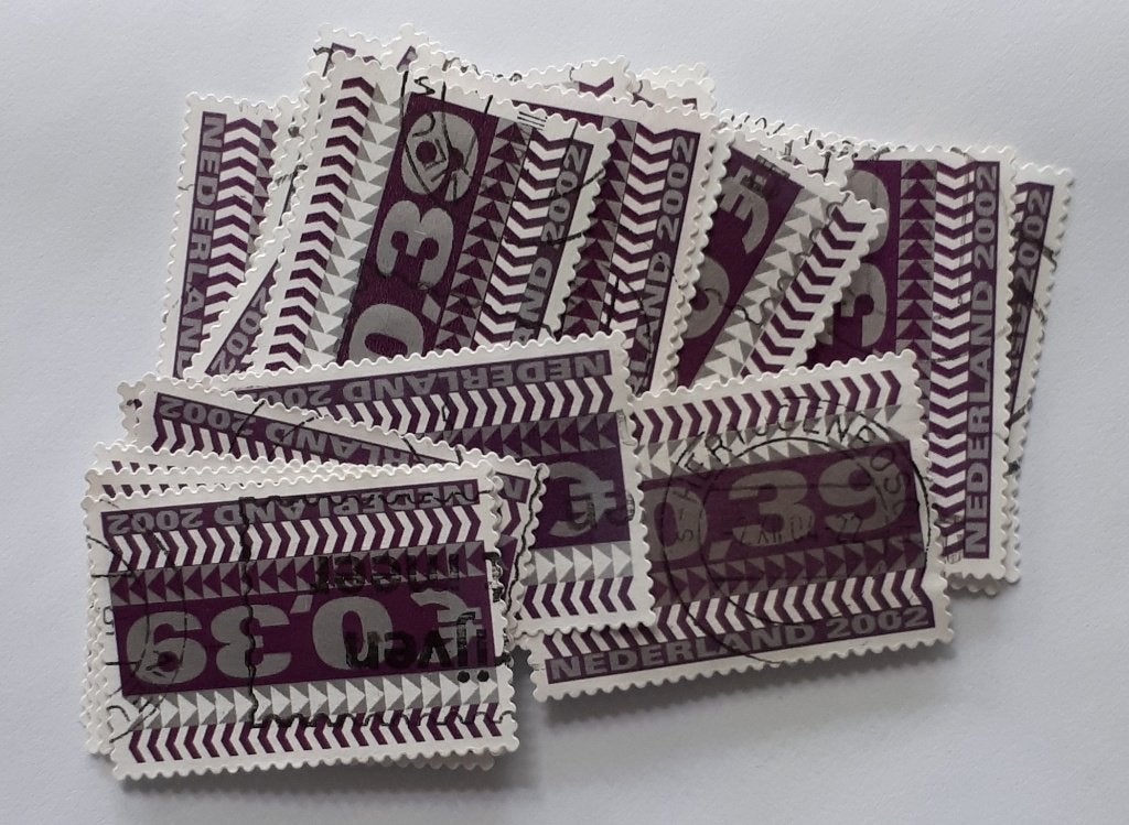 0855) Ned 2044 zakenpost 2002 aubergine ca 40x, Postzegels en Munten, Ophalen of Verzenden