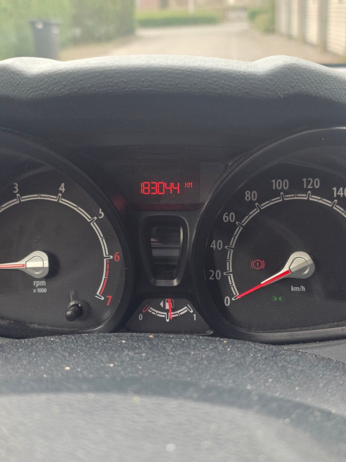 Ford Fiësta 1.25 44KW 5DR 2011 Grijs, Voorwielaandrijving, 40 €/maand, 1242 cc, 4 cilinders