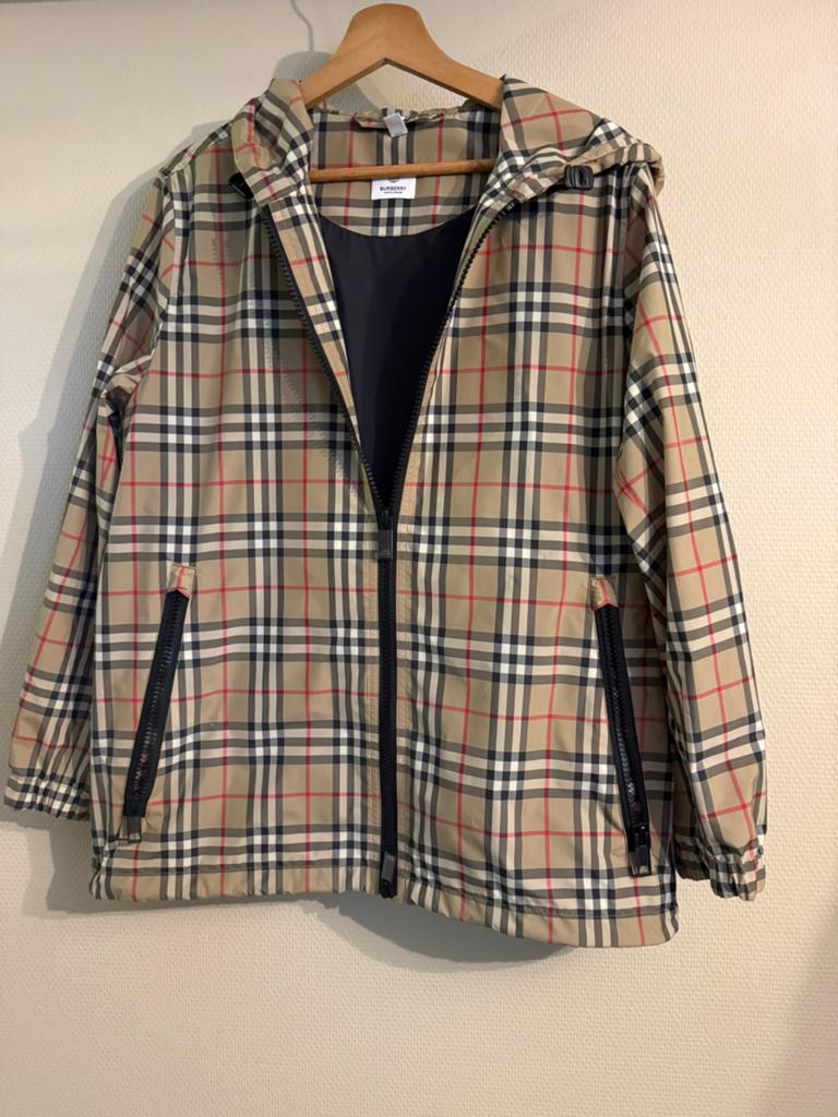 Burberry nieuwe zomerjas orgineel zie foto bon! It maat 44, Ophalen of Verzenden, Nieuw, Maat 42/44 (L)