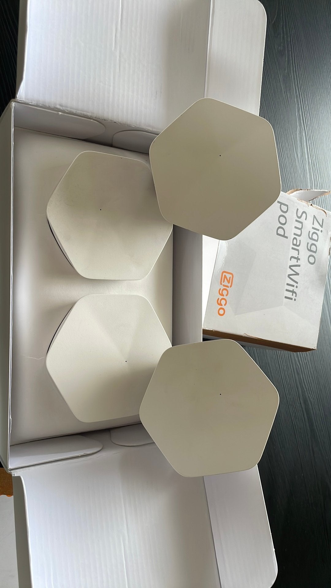 4 wifi ziggo pods versterkers, Computers en Software, WiFi-versterkers, Ophalen of Verzenden, Zo goed als nieuw