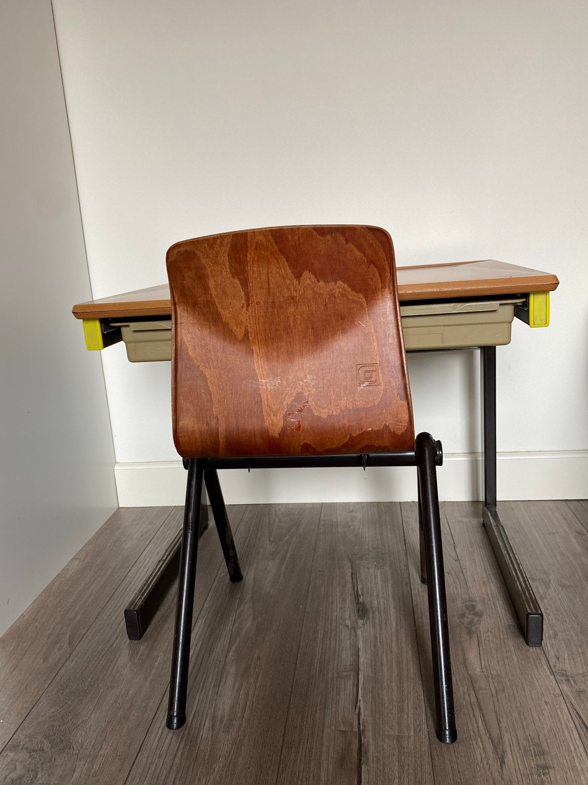Vintage schoolbureau met stoel - Gispen stijl, Ophalen, Gebruikt, Schoolbureau, Overige merken