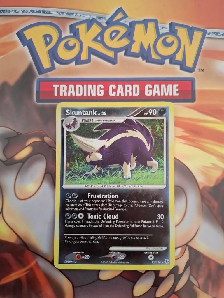 Skuntank 15/130 reverse holo rare Diamond&Pearl base set, Ophalen of Verzenden, Gebruikt, Losse kaart, Foil