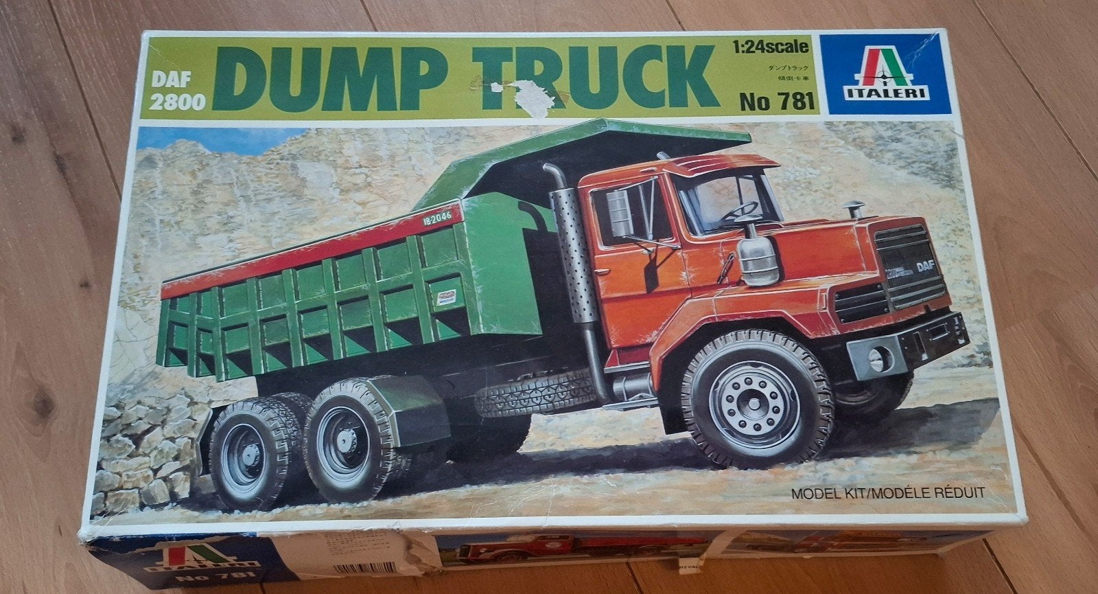 DAF N2800 dump truck Italeri, Gebruikt, Italeri, Groter dan 1:32, Ophalen of Verzenden
