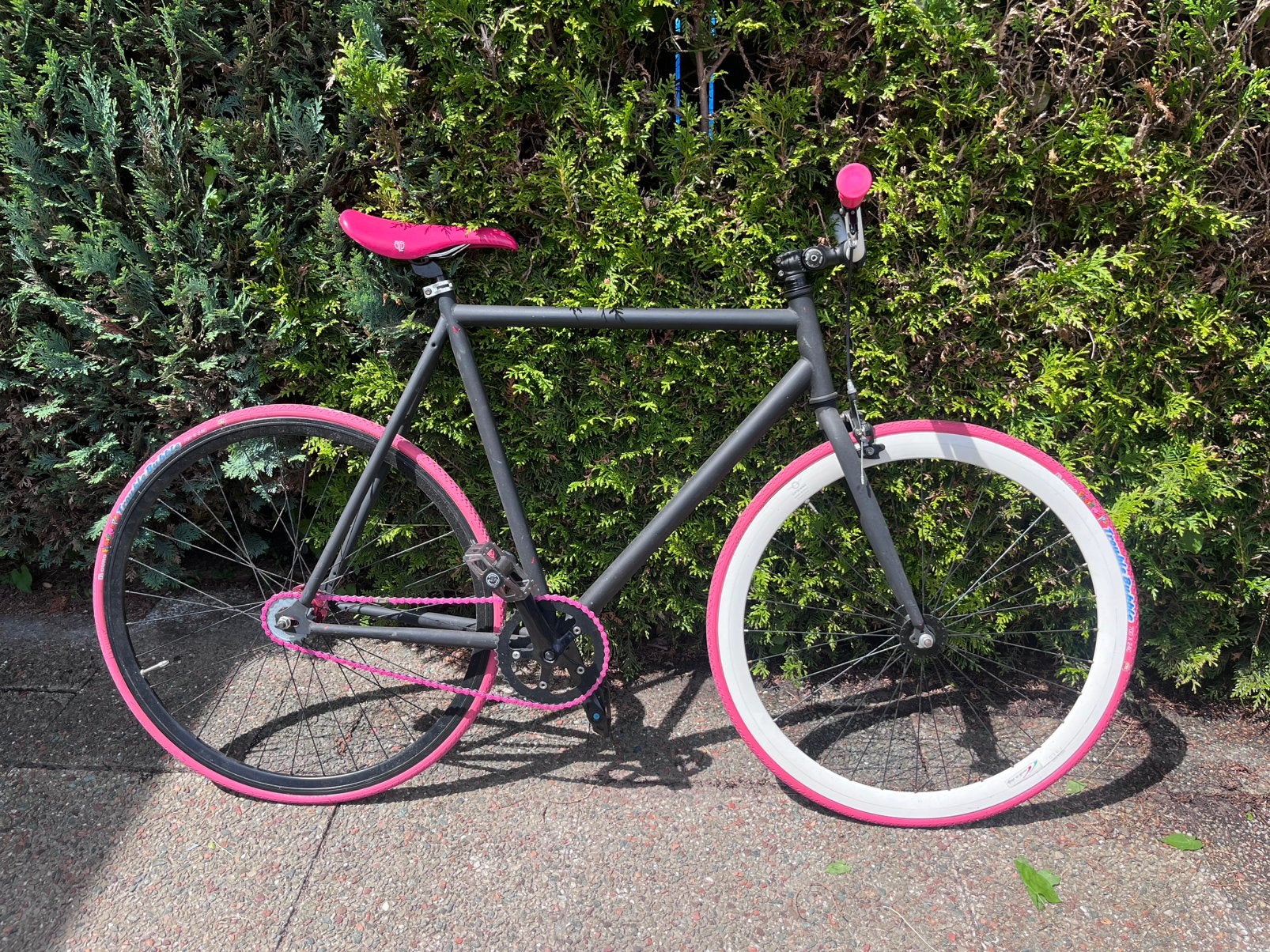 Fixie fiets zwart met roze, Ophalen, Gebruikt, Minder dan 10 versnellingen, Overige merken