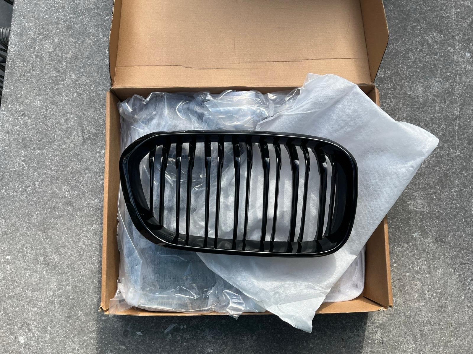 BMW 1-serie F20/F21 LCI M-look grill – Shiny Black, Voor, Nieuw, Ophalen of Verzenden, Bumper