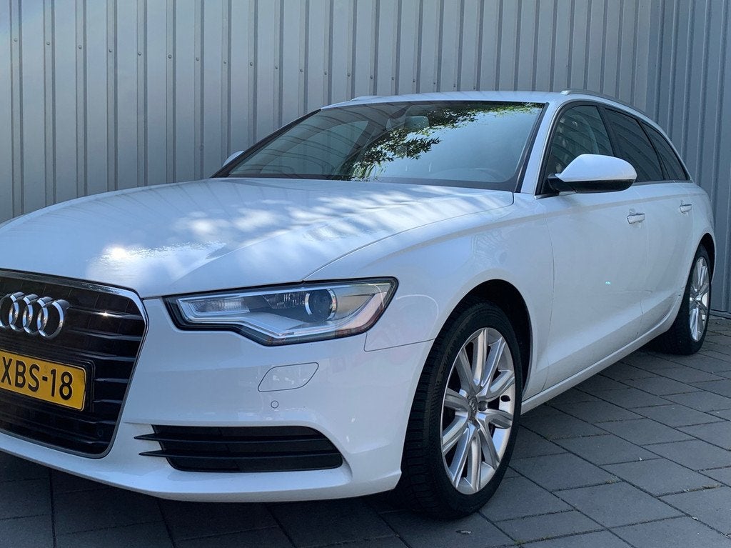 Audi A6 Avant 2.0 TDI ultra Business Edition|Automaat|Naviga, Auto's, Euro 5, Stof, Zwart, Wit
