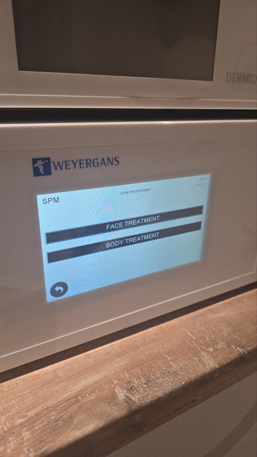 weyergans spm 3.0 , lymfedrainage,  huidverbetering,  enz, Sieraden, Tassen en Uiterlijk, Ophalen of Verzenden, Zo goed als nieuw