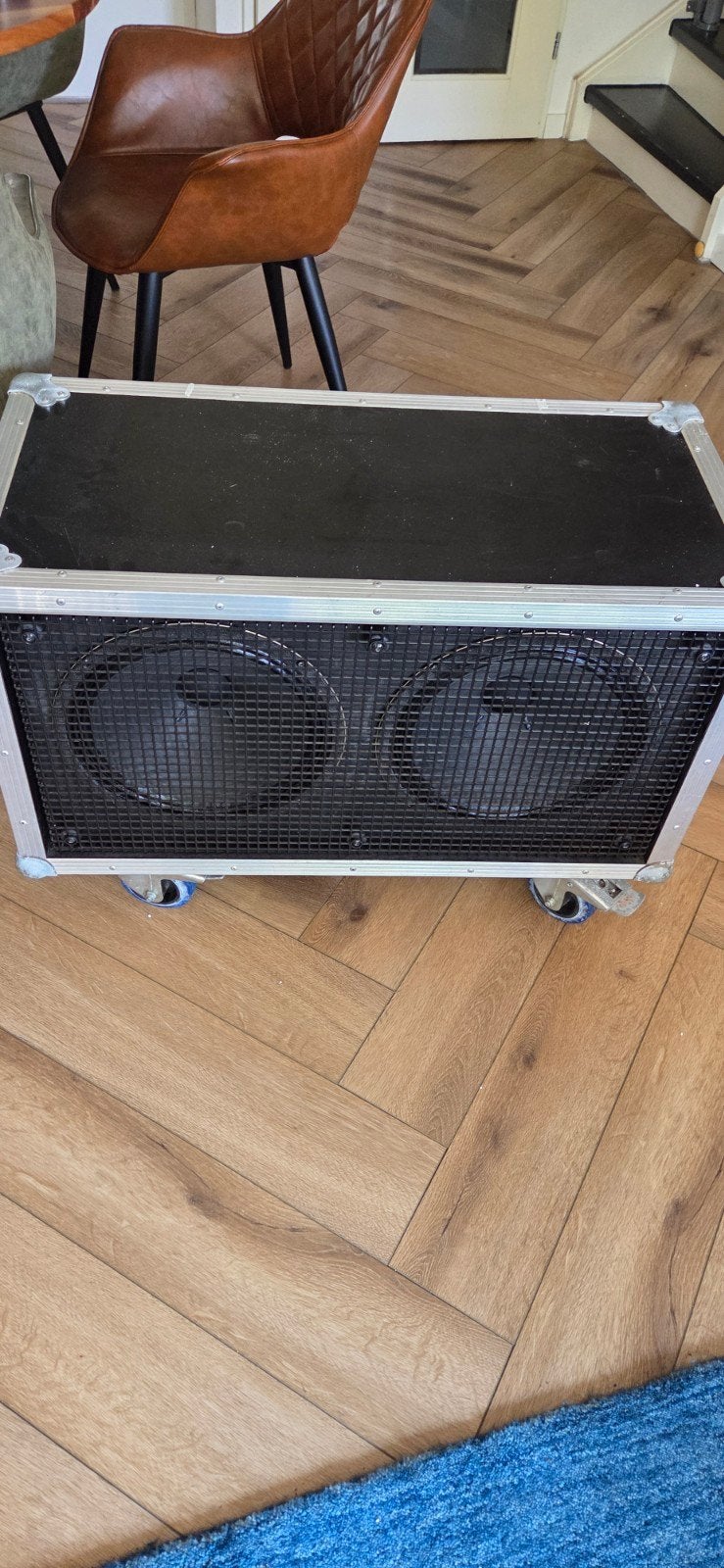 Kings cab 2x12 v30, Muziek en Instrumenten, Versterkers | Bas en Gitaar, Ophalen of Verzenden, Zo goed als nieuw, 100 watt of meer