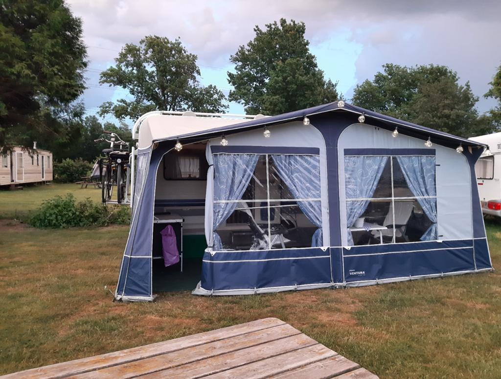 Voortent maat 10 omloop 950, Ophalen, Gebruikt