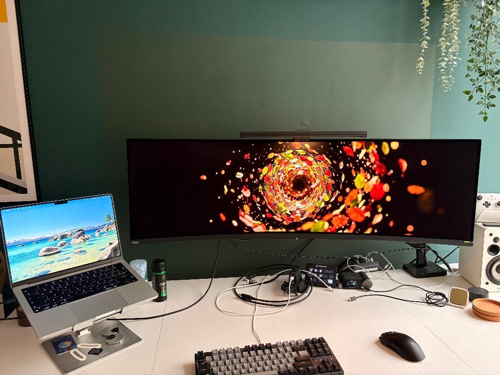 MSI 49" Monitor | MPG 491CQPX QD-OLED, Gaming, MSI, Hoofdtelefoonaansluiting, Zo goed als nieuw