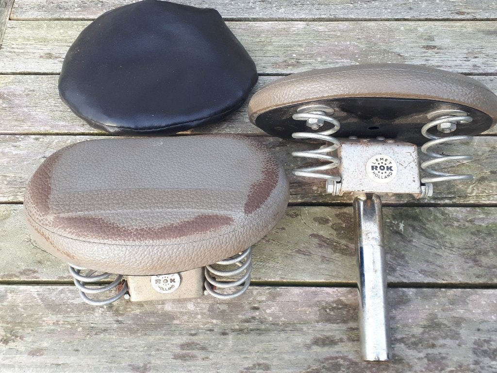 2 ouderwetse ROK zadels, Vasad, Lemet, oldtimers gebruikt, Fietsen en Brommers, Ophalen of Verzenden, Gebruikt, Oldtimerfiets