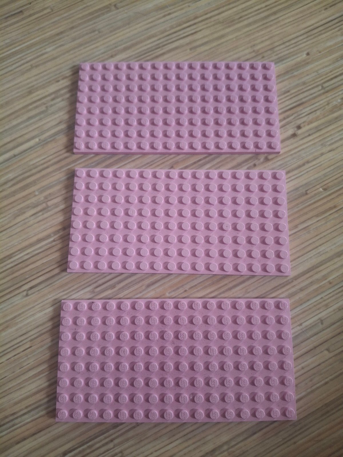 Lego platen 8x16 roze 3stuks zgan, Ophalen of Verzenden, Zo goed als nieuw, Grondplaat, Lego