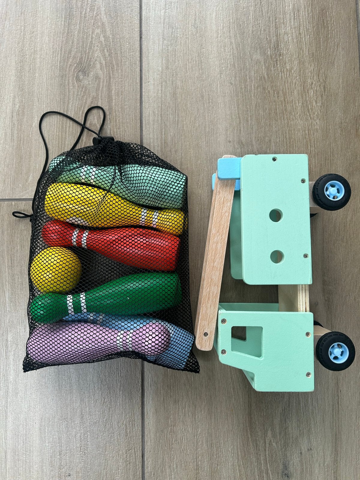 Houten speelgoed: Bowlingset en auto los, Ophalen, Gebruikt, Overige typen