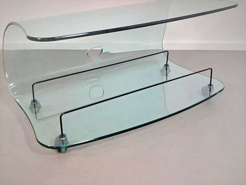 Glazen tv tafel van FIAM, Italiaans design., 45 tot 60 cm, Ophalen of Verzenden, 75 cm of meer, Rechthoekig