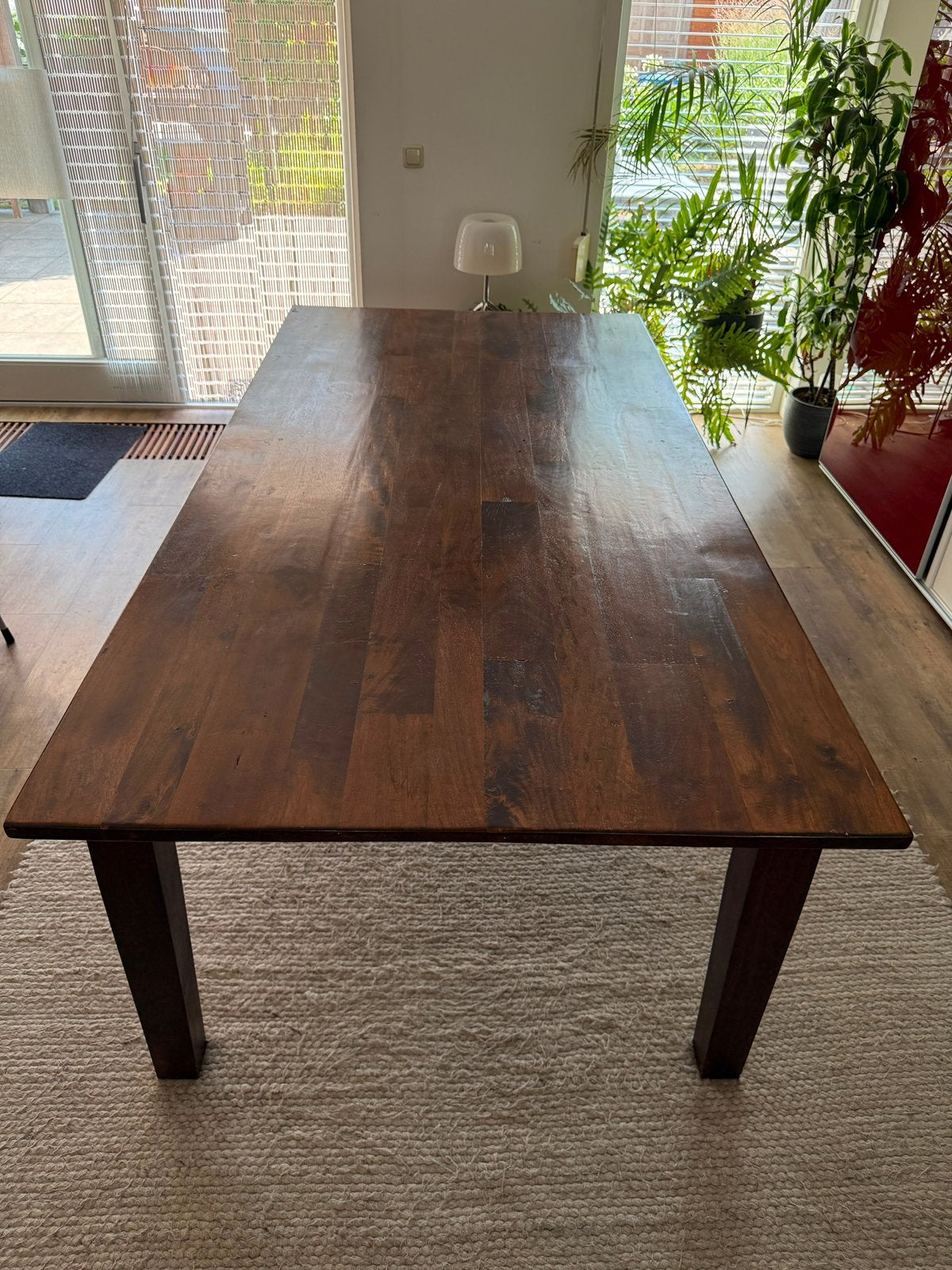Robuuste donkerhouten eettafel (220x110 cm), Ophalen, Landelijk/koloniaal, Gebruikt, 100 tot 150 cm