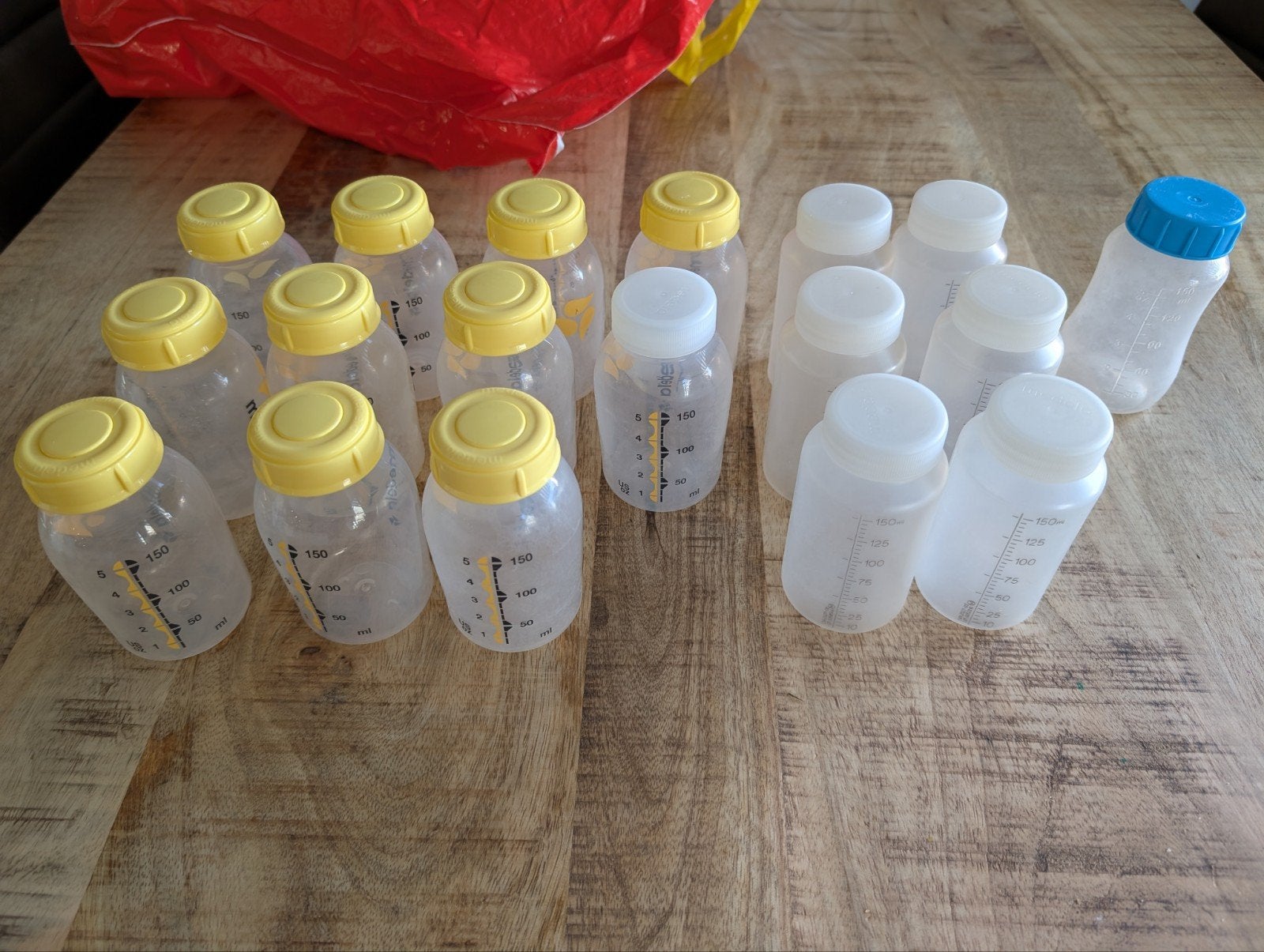 Medela moedermelk flesjes - 17 stuks, Ophalen