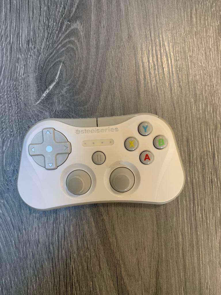 steelseries game controller, Ophalen of Verzenden, Zo goed als nieuw, Controller